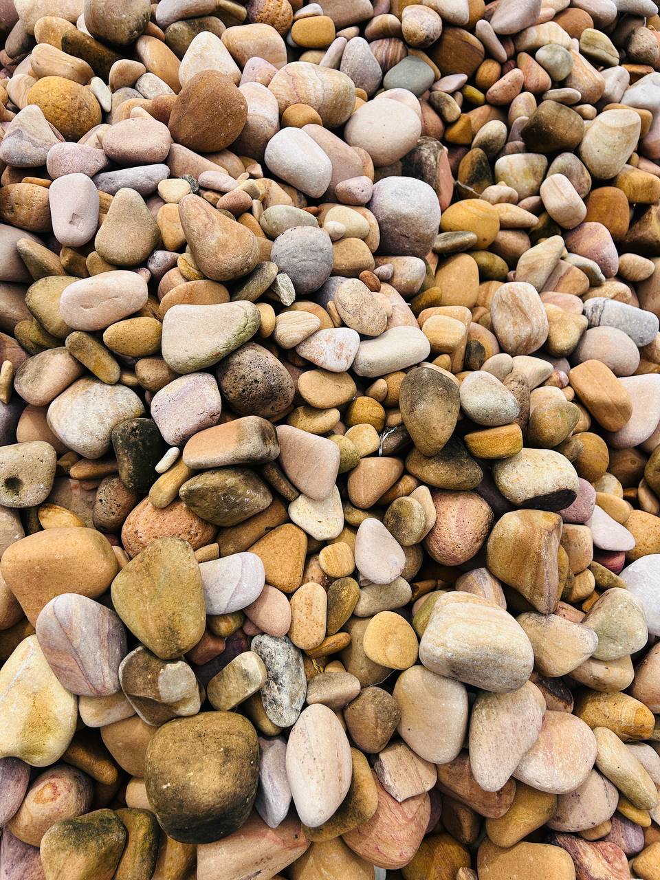 ARTIFICIAL PEBBLES OUTDOOR